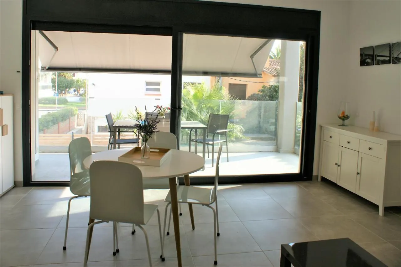 Apartamento Moderno Con Piscina Y Parking Cerca De La Playa Apartment Roses