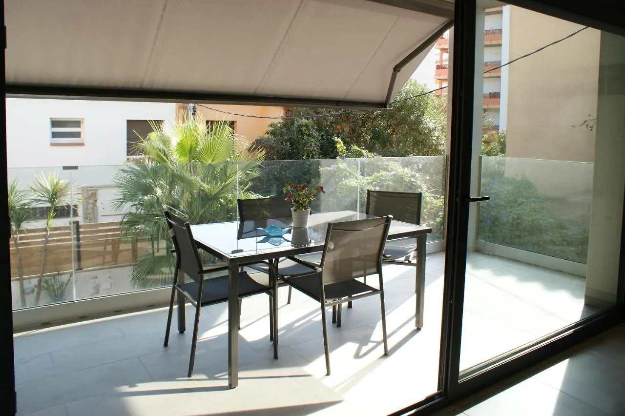 Apartmán Apartamento Moderno Con Piscina Y Parking Cerca De La Playa Roses Španělsko